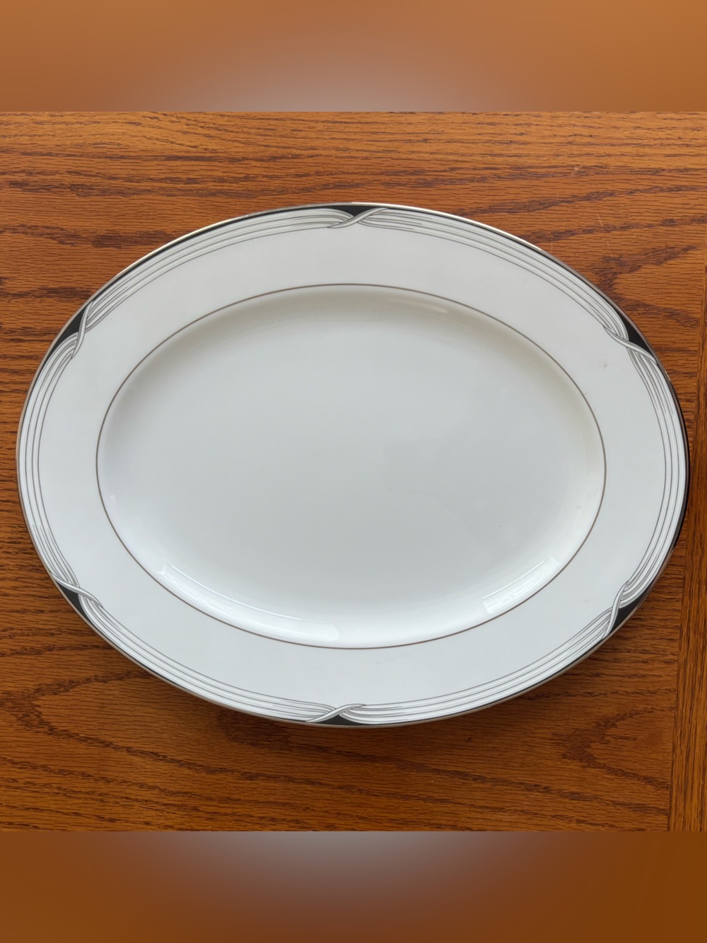 Lenox China Erin 13” Oval Platter Debut Retired Excellent Condition Serving Pc